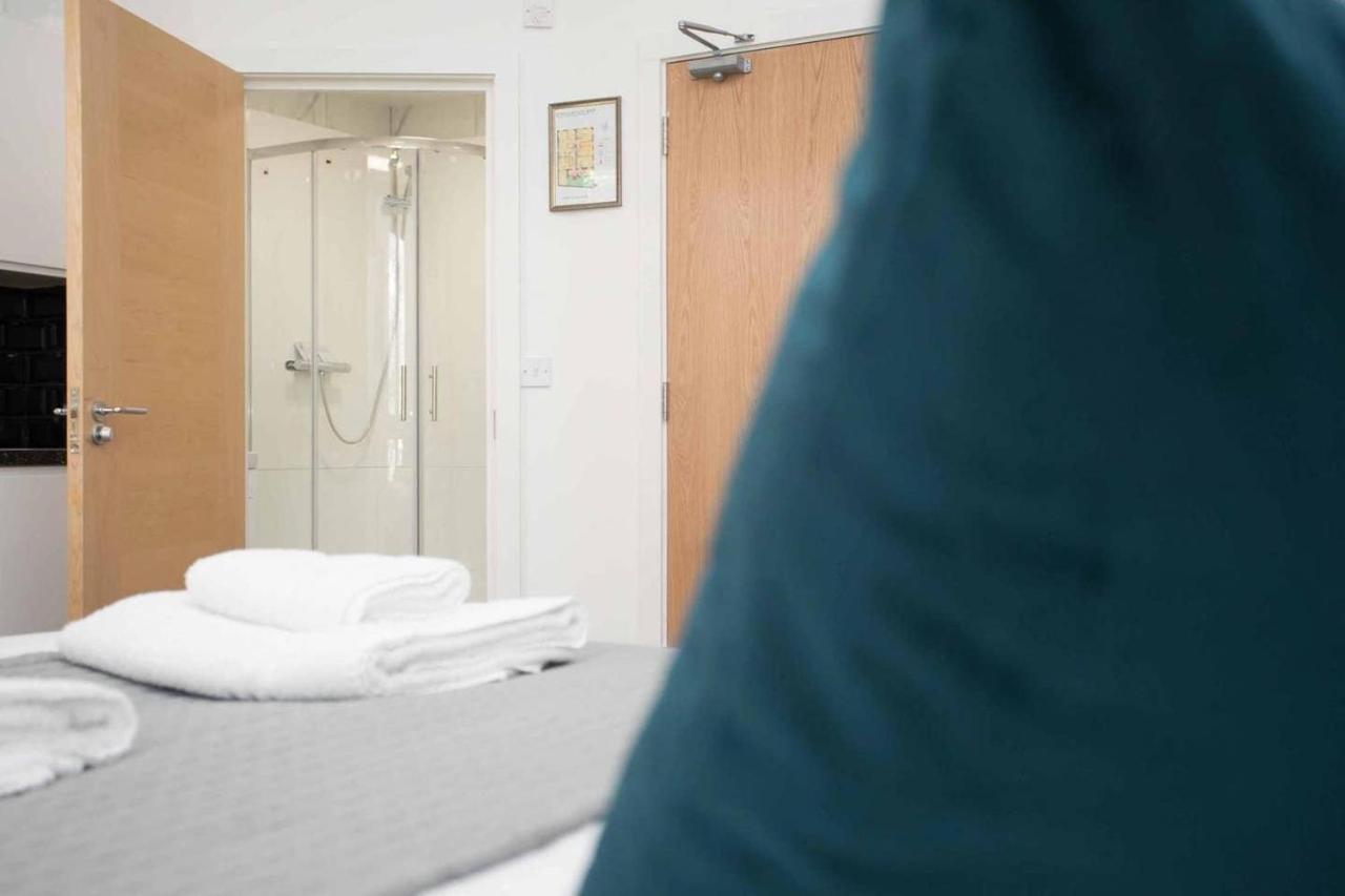 Greenwich Serviced Apartments Londra Oda fotoğraf